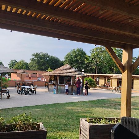 Camping Domaine De Senaud Albon Ngoại thất bức ảnh