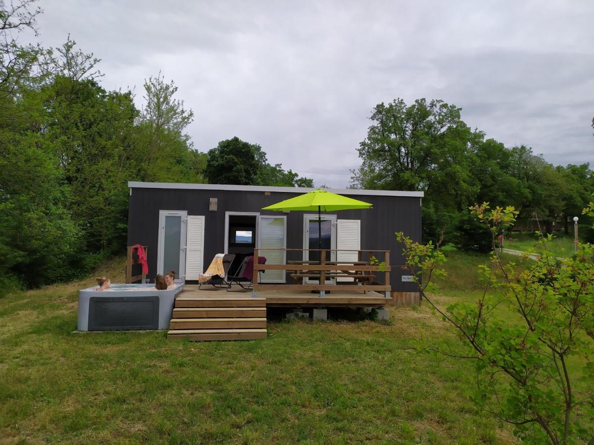 Camping Domaine De Senaud Albon Ngoại thất bức ảnh