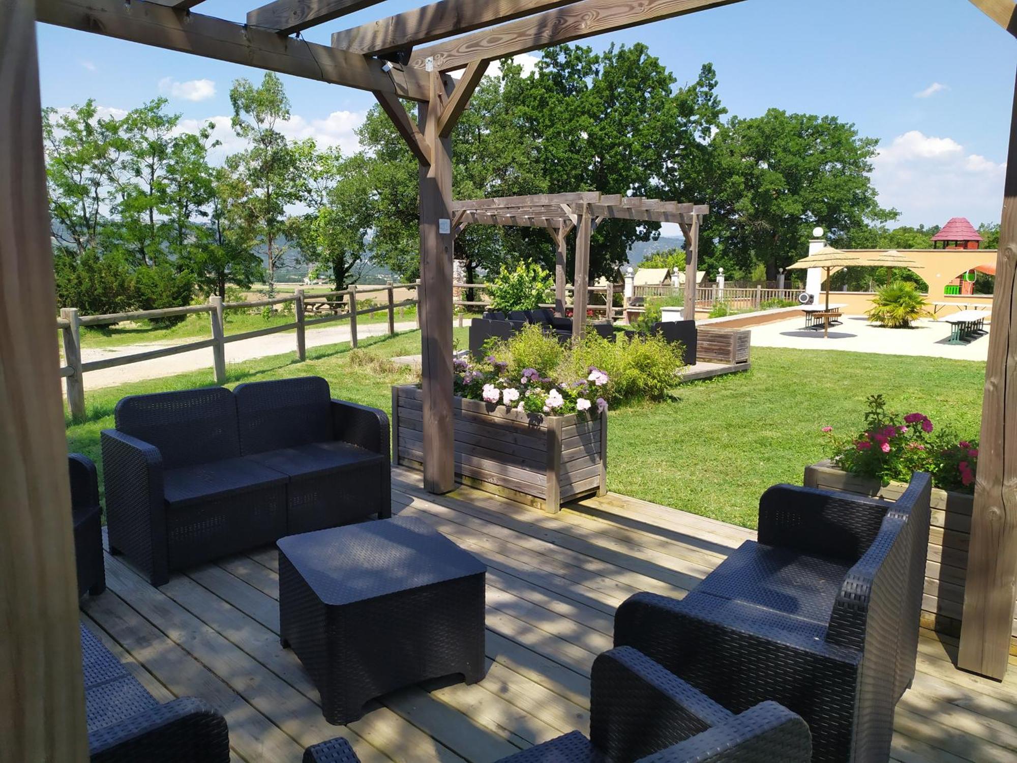 Camping Domaine De Senaud Albon Ngoại thất bức ảnh