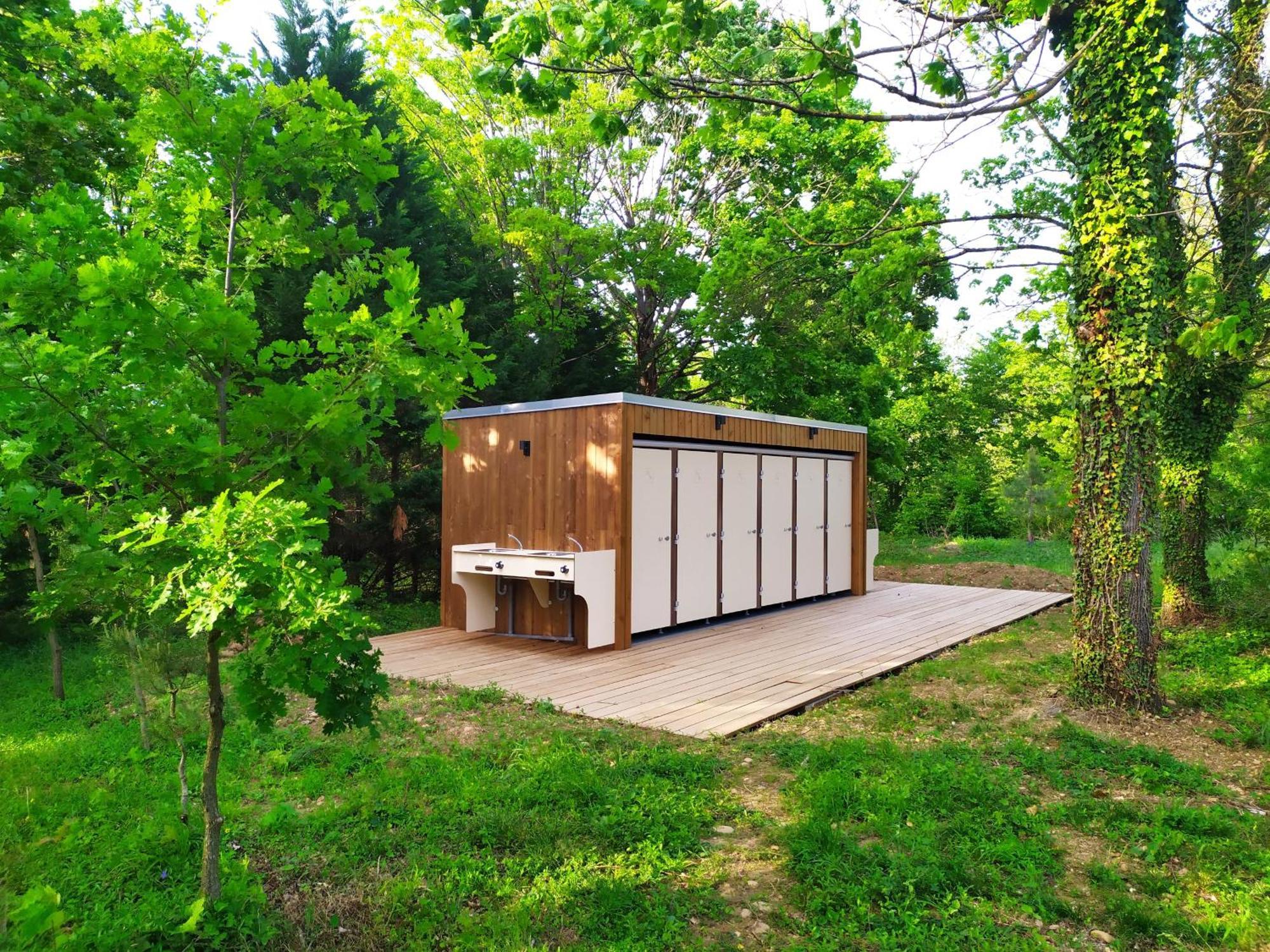 Camping Domaine De Senaud Albon Ngoại thất bức ảnh