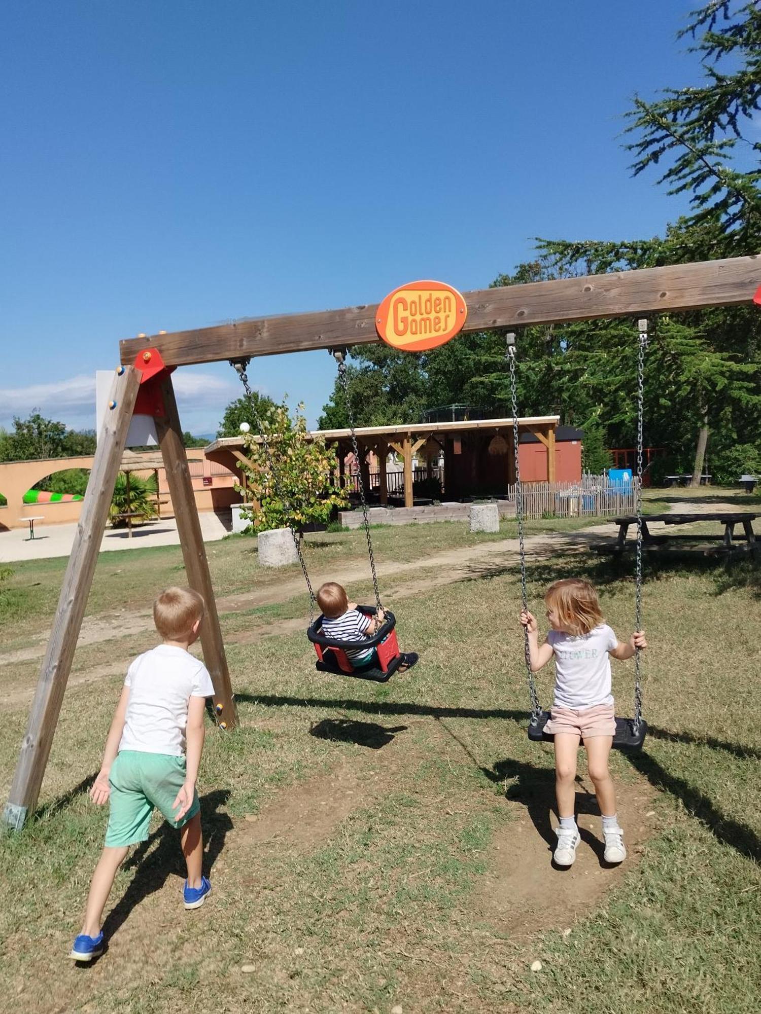 Camping Domaine De Senaud Albon Ngoại thất bức ảnh